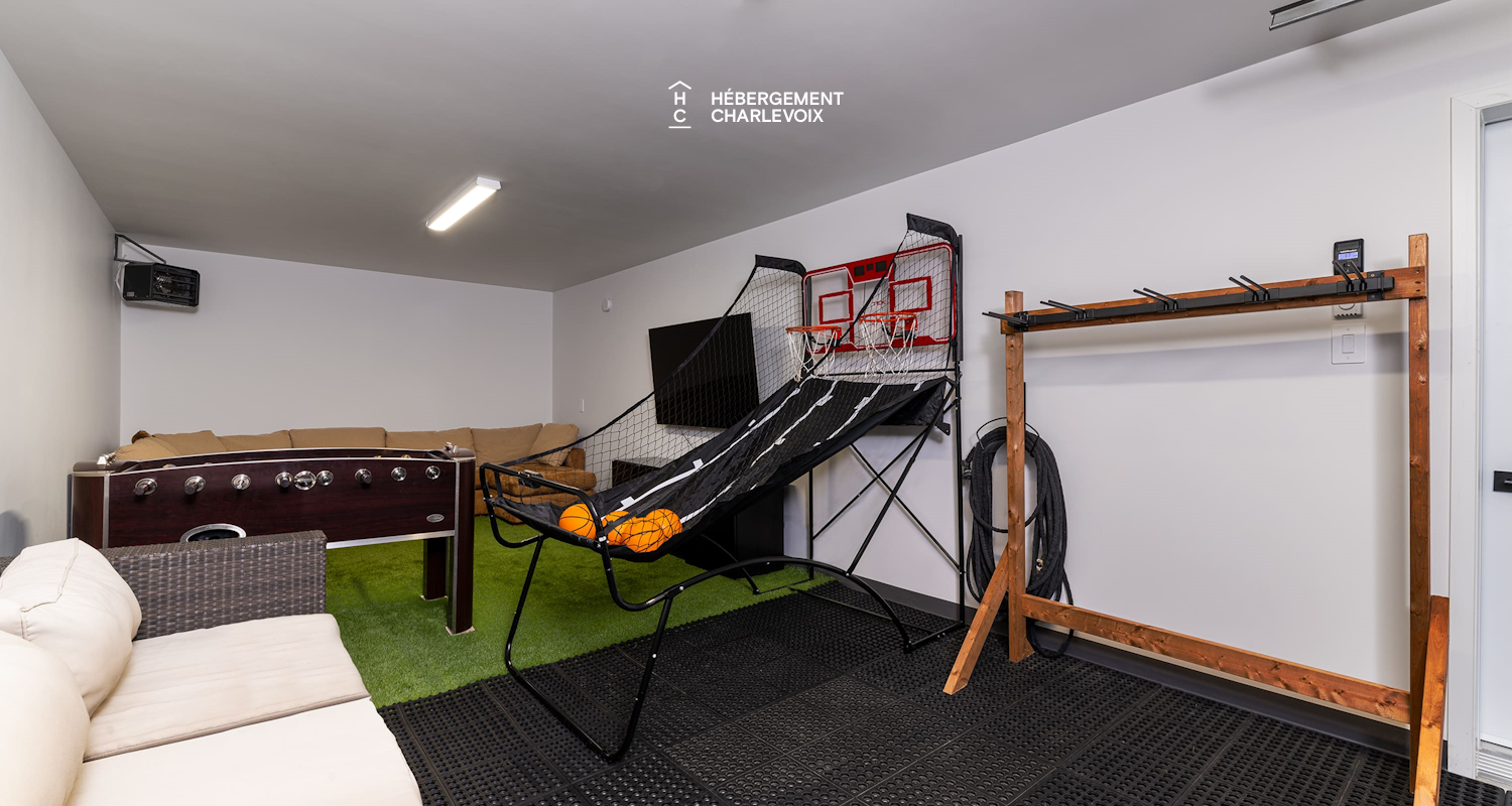 Chalet Grande-Pointe 24 - Is located at less than 200 meters from the chairlift